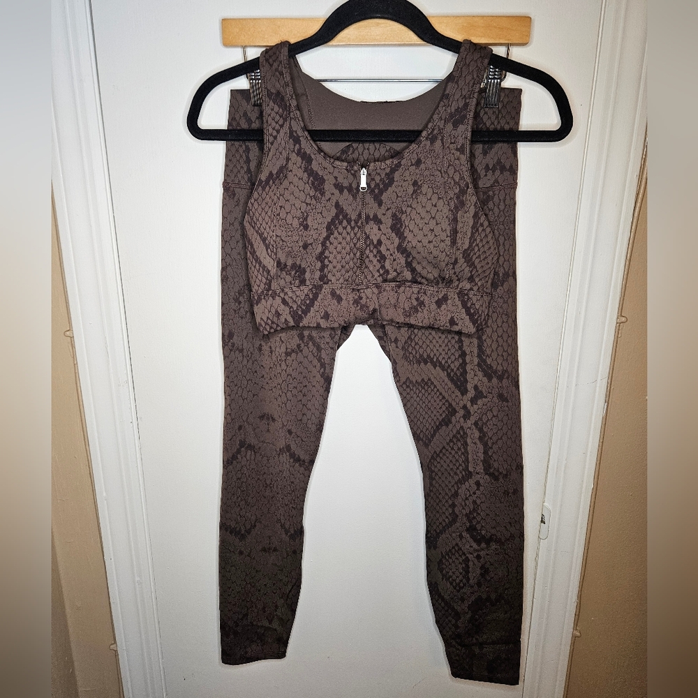 Women's Snakeskin Workout Set